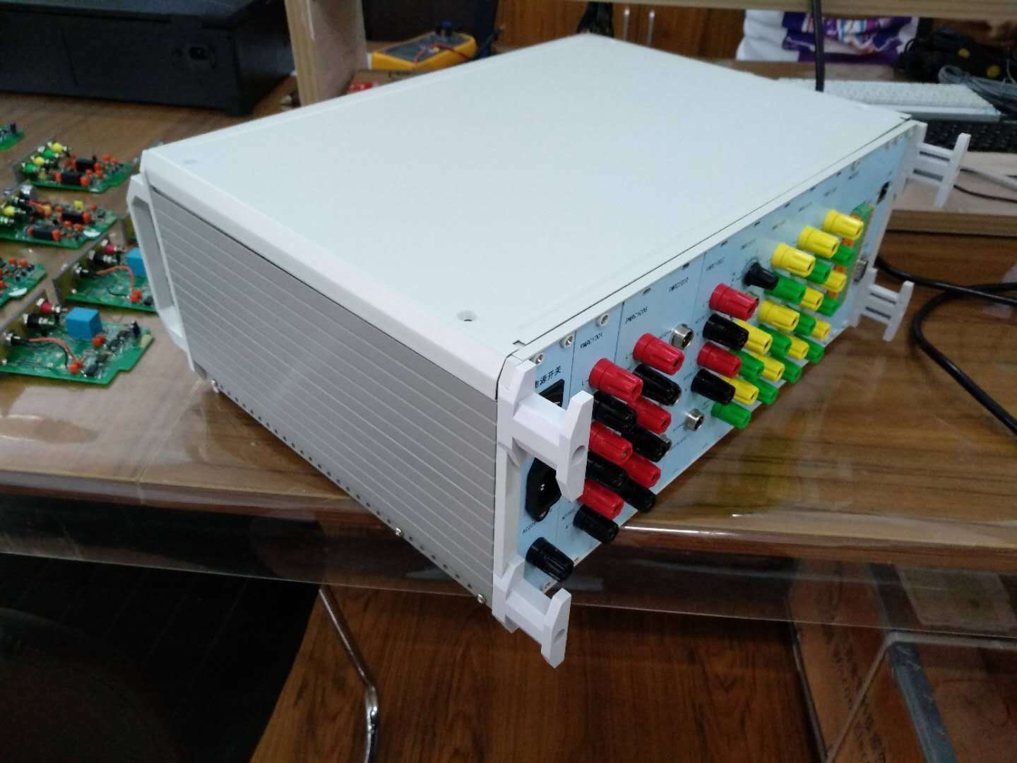 <a href=http://www.rntrip.cn/tag232/ target=_blank class=infotextkey>直流電機(jī)綜合試驗(yàn)臺</a>生產(chǎn)